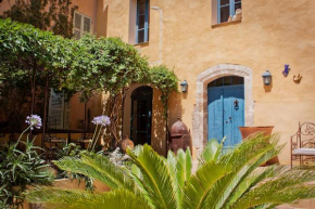 Maison Saint Louis avec Jacuzzi, Besse-Sur-Issole